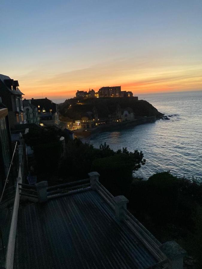Les Roches Grises, Luxueuse Villa Face Mer, 4Etoiles, Spa Et Jardin Panoramique, Societe La Clef Decamp Гранвил Екстериор снимка