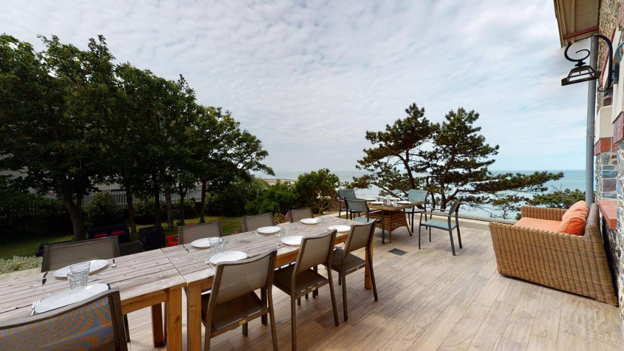 Les Roches Grises, Luxueuse Villa Face Mer, 4Etoiles, Spa Et Jardin Panoramique, Societe La Clef Decamp Гранвил Екстериор снимка