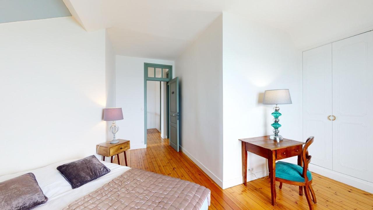 Les Roches Grises, Luxueuse Villa Face Mer, 4Etoiles, Spa Et Jardin Panoramique, Societe La Clef Decamp Гранвил Екстериор снимка