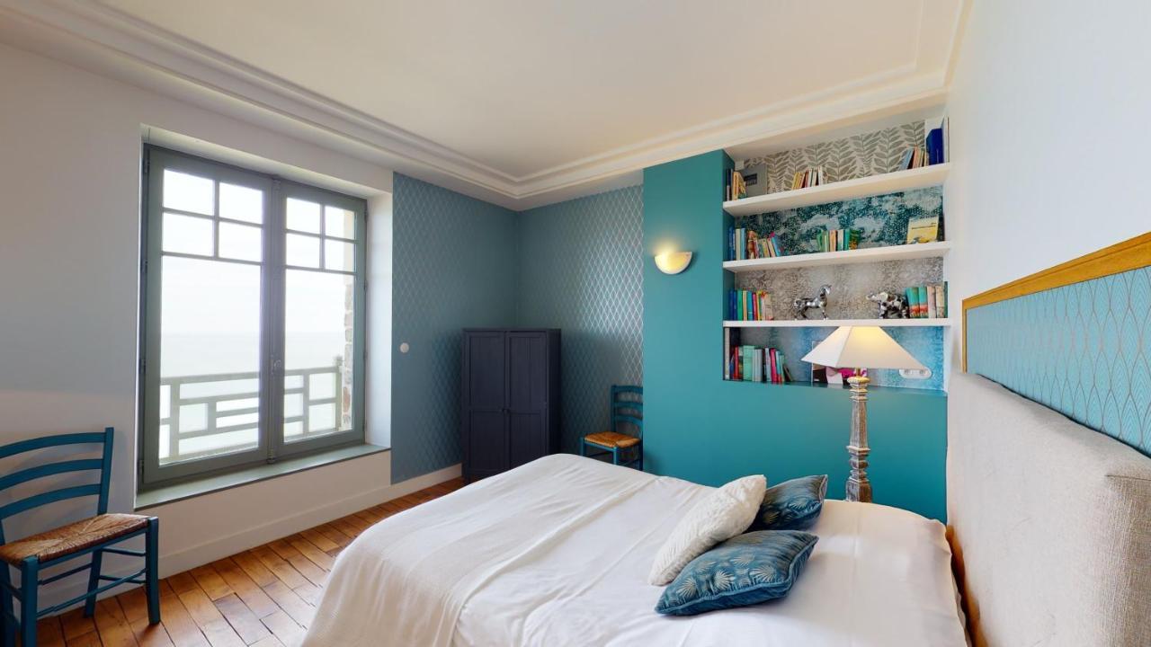 Les Roches Grises, Luxueuse Villa Face Mer, 4Etoiles, Spa Et Jardin Panoramique, Societe La Clef Decamp Гранвил Екстериор снимка