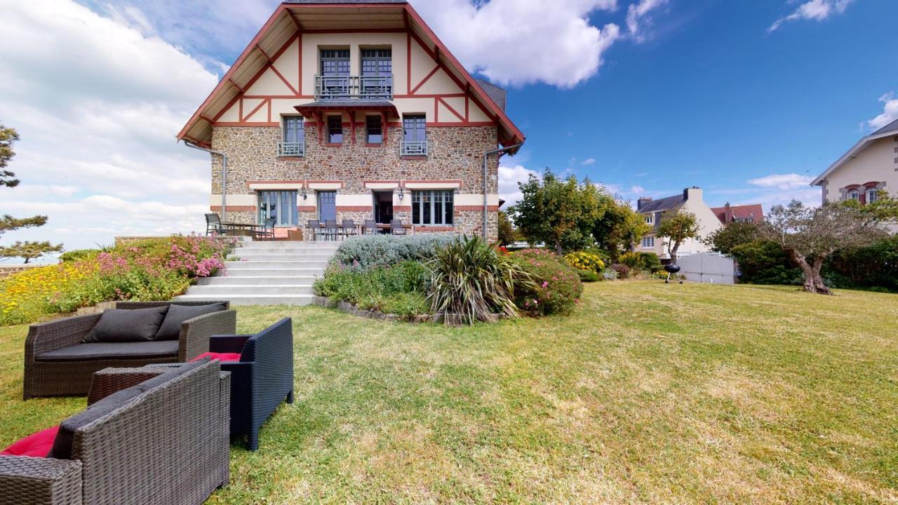 Les Roches Grises, Luxueuse Villa Face Mer, 4Etoiles, Spa Et Jardin Panoramique, Societe La Clef Decamp Гранвил Екстериор снимка