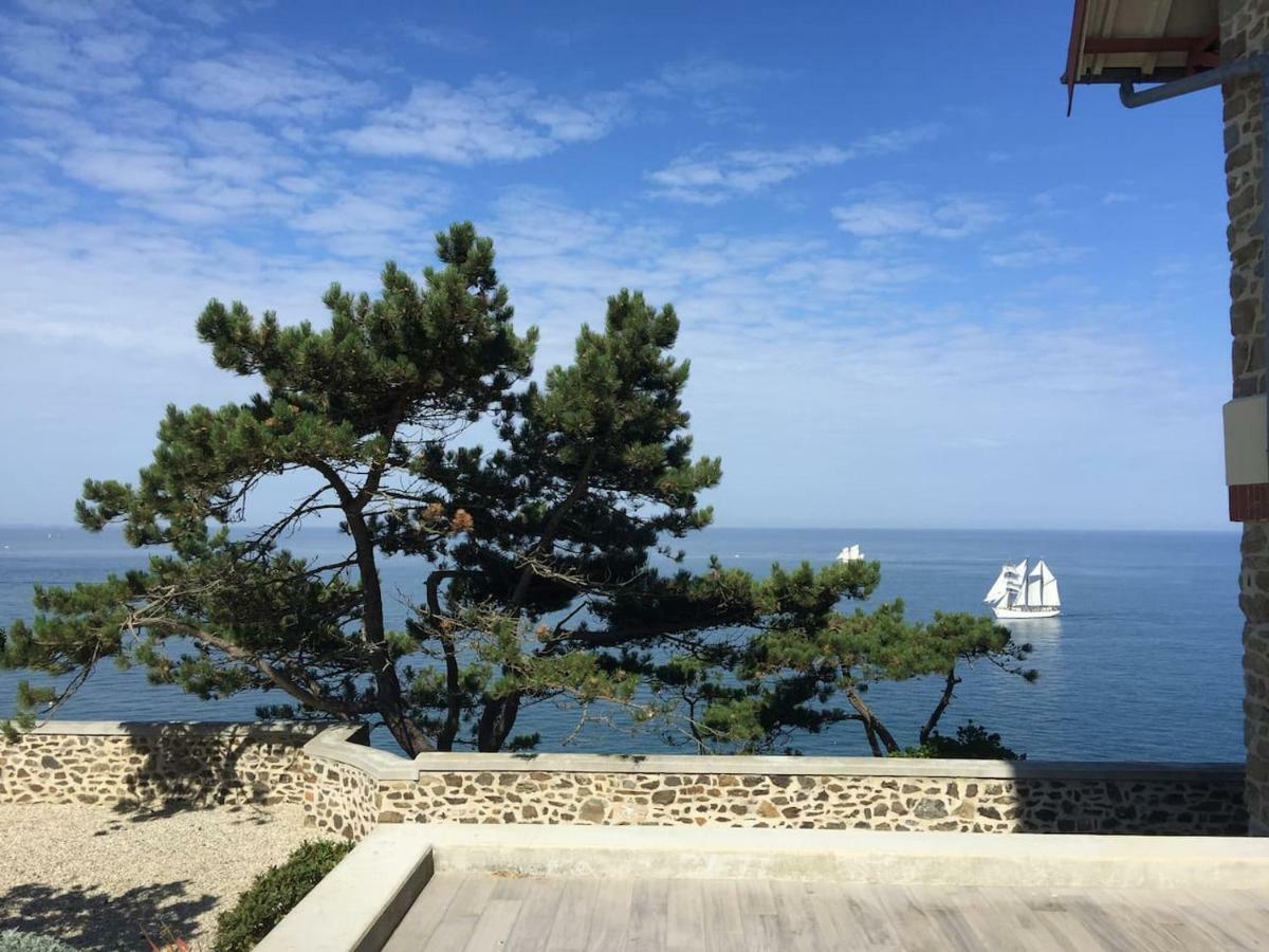 Les Roches Grises, Luxueuse Villa Face Mer, 4Etoiles, Spa Et Jardin Panoramique, Societe La Clef Decamp Гранвил Екстериор снимка